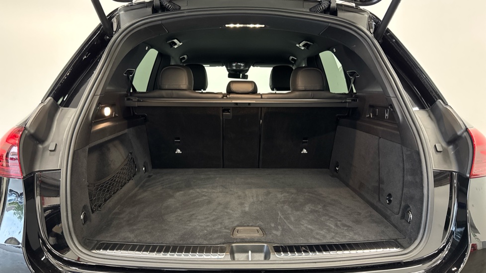 Mercedes-Benz GLE 450 4Matic Urban Edition 5dr 9G-Tronic Petrol Estate - Image 4