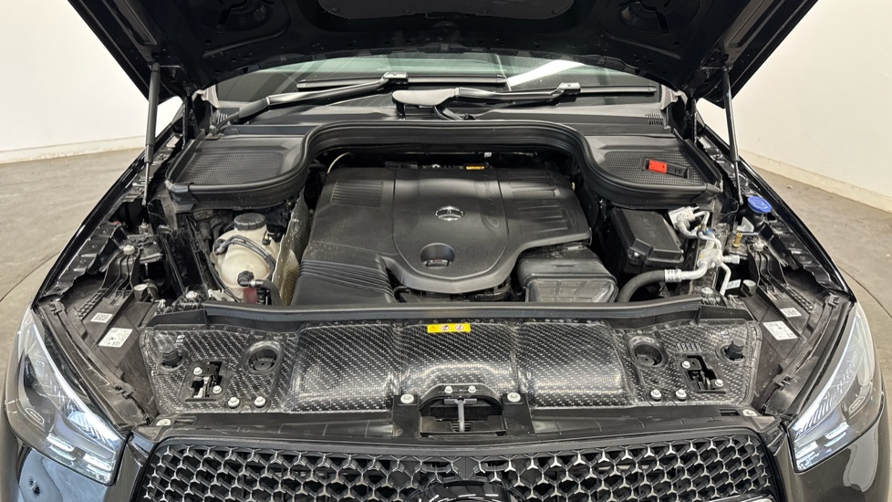 Mercedes-Benz GLE 450 4Matic Urban Edition 5dr 9G-Tronic Petrol Estate - Image 8
