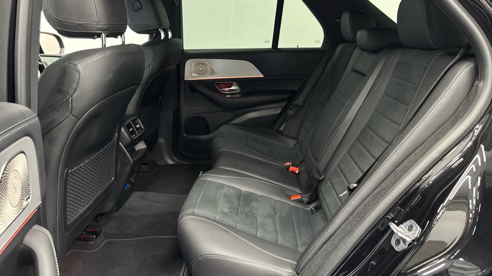 Mercedes-Benz GLE 450 4Matic Urban Edition 5dr 9G-Tronic Petrol Estate - Image 16