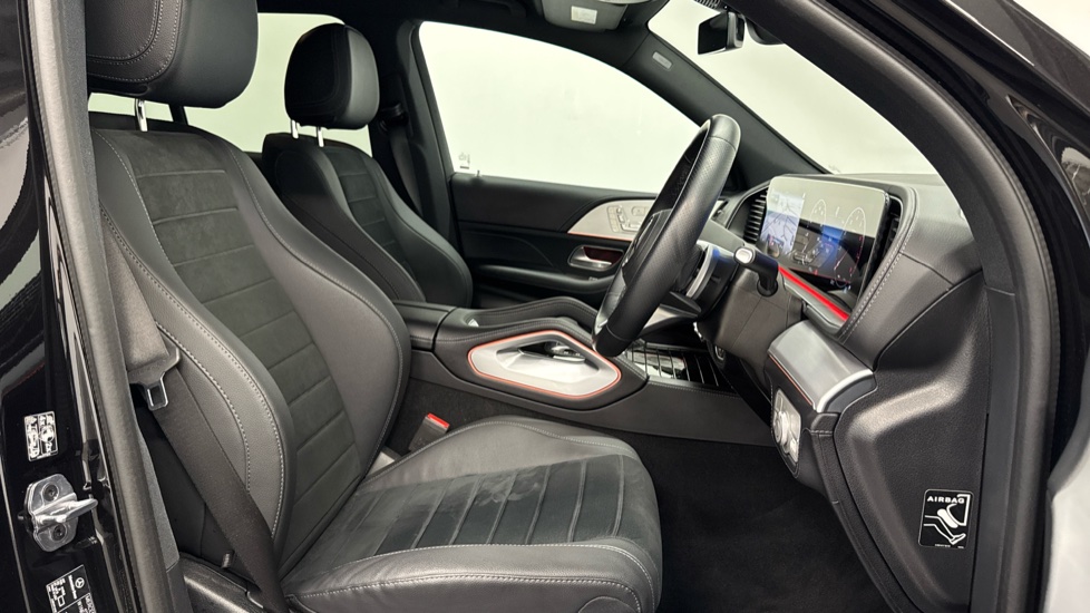 Mercedes-Benz GLE 450 4Matic Urban Edition 5dr 9G-Tronic Petrol Estate - Image 26