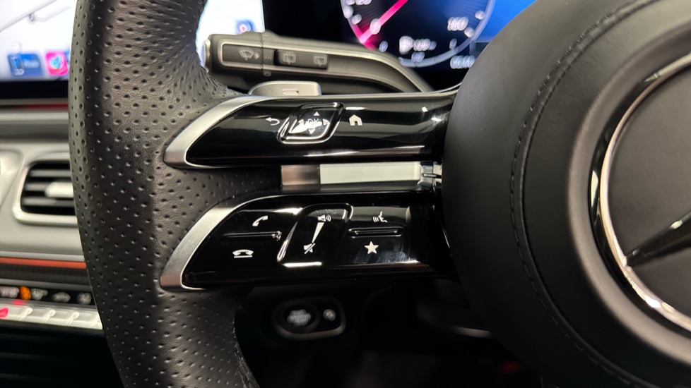 Mercedes-Benz GLE 450 4Matic Urban Edition 5dr 9G-Tronic Petrol Estate - Image 28