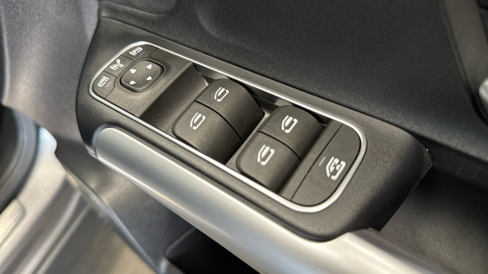 Mercedes-AMG GLA 35 4Matic Premium 5dr Auto Petrol Hatchback - Image 25