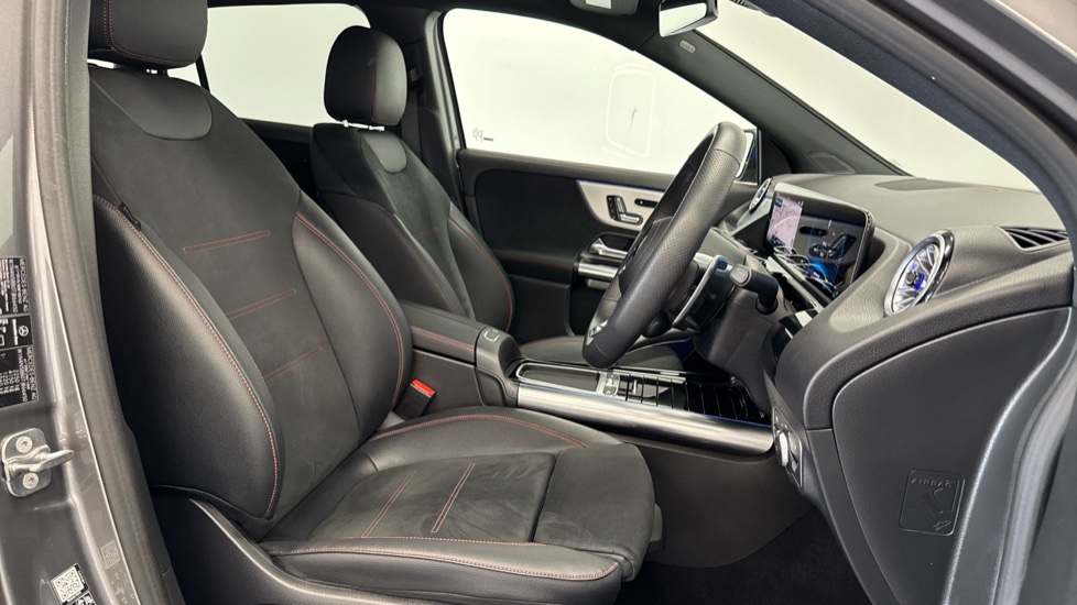 Mercedes-AMG GLA 35 4Matic Premium 5dr Auto Petrol Hatchback - Image 27