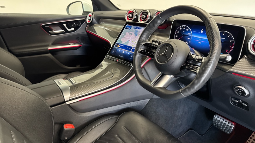 Mercedes-Benz GLC 300 4Matic AMG Line 5dr 9G-Tronic Petrol Estate - Image 11