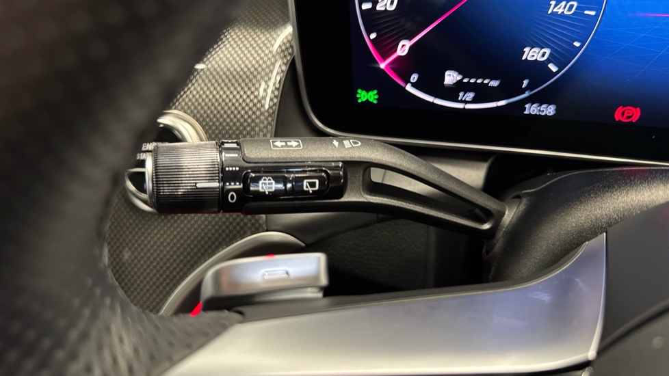 Mercedes-Benz GLC 300 4Matic AMG Line 5dr 9G-Tronic Petrol Estate - Image 31