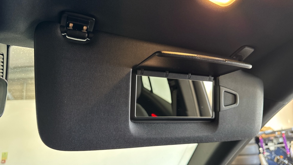 Mercedes-Benz GLC 300 4Matic AMG Line 5dr 9G-Tronic Petrol Estate - Image 37