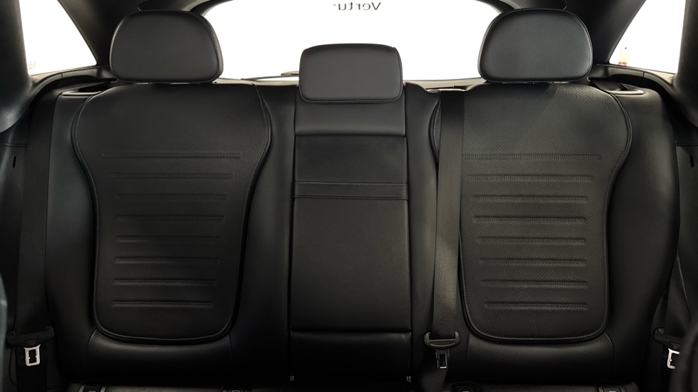 Mercedes-Benz GLC 300 4Matic AMG Line 5dr 9G-Tronic Petrol Estate - Image 15
