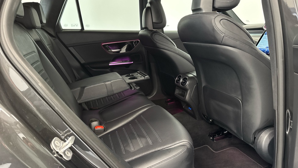 Mercedes-Benz GLC 300 4Matic AMG Line 5dr 9G-Tronic Petrol Estate - Image 23
