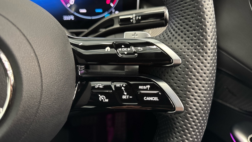 Mercedes-Benz GLC 300 4Matic AMG Line 5dr 9G-Tronic Petrol Estate - Image 30