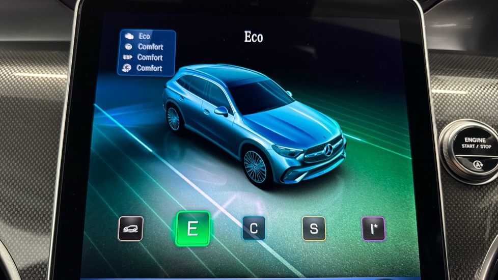 Mercedes-Benz GLC 300 4Matic AMG Line 5dr 9G-Tronic Petrol Estate - Image 40