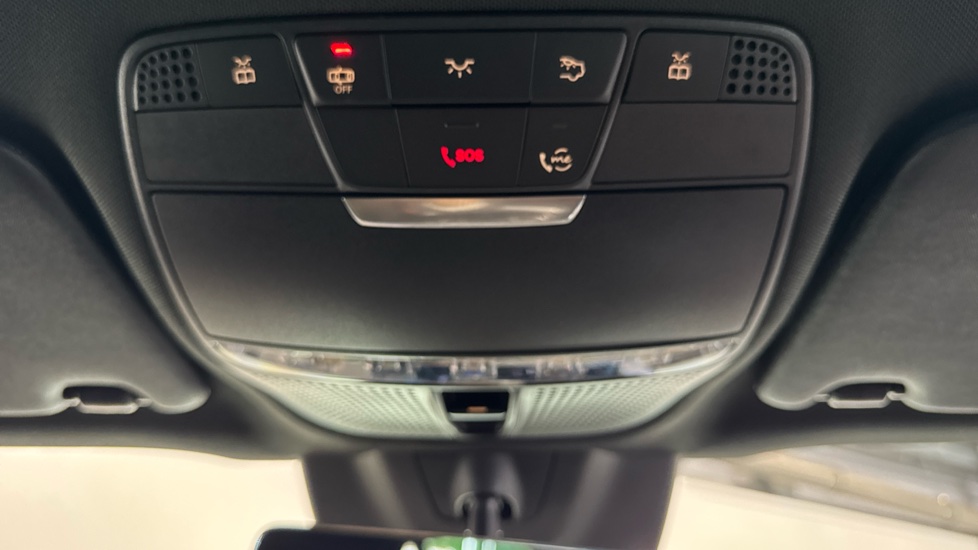 Mercedes-Benz EQC 400 300kW AMG Line Premium 80kWh 5dr Auto Electric Estate - Image 34