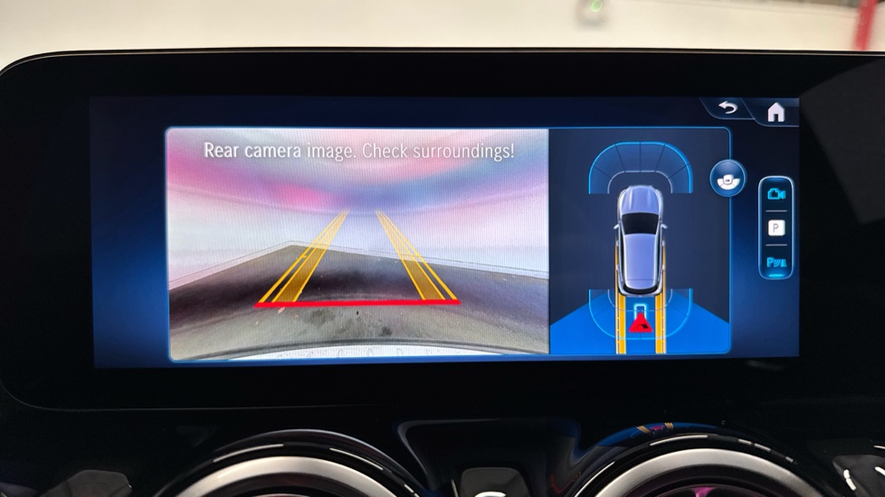 Mercedes-Benz GLA 200 AMG Line Executive 5dr Auto Petrol Hatchback - Image 41