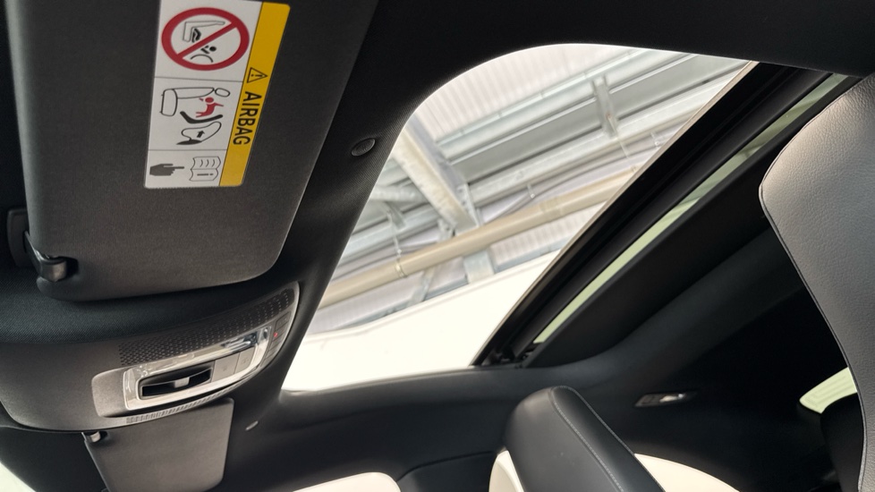 Mercedes-Benz CLA 220d AMG Line Premium Plus 4dr Tip Auto Diesel Saloon - Image 31