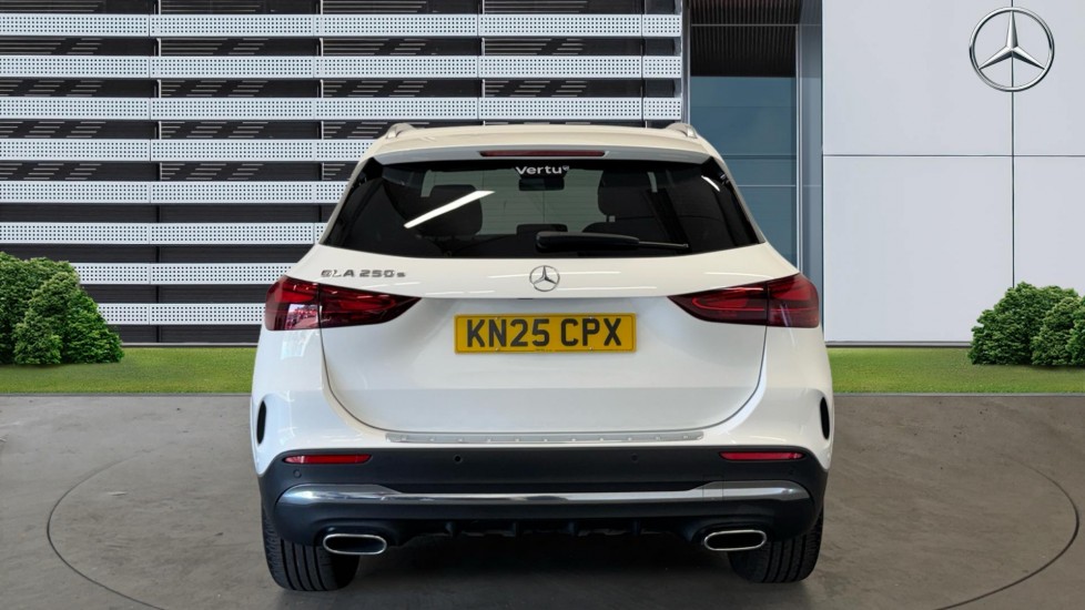 Mercedes-Benz GLA 250e AMG Line Executive 5dr Auto Hatchback - Image 6