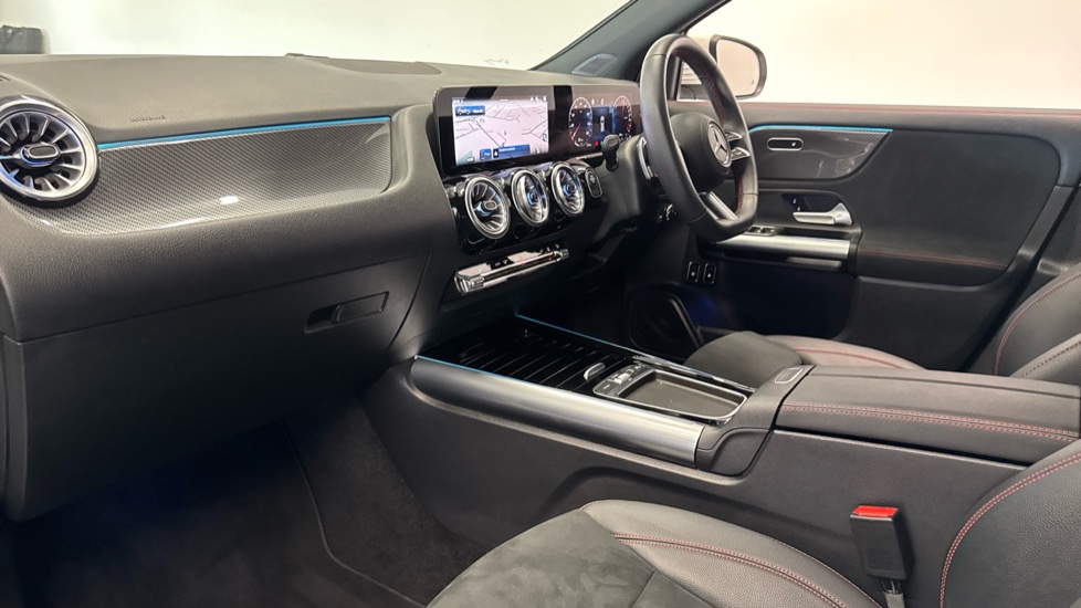 Mercedes-Benz GLA 250e AMG Line Executive 5dr Auto Hatchback - Image 9