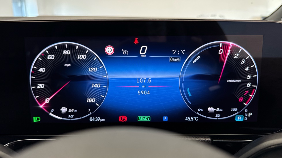 Mercedes-Benz GLA 250e AMG Line Executive 5dr Auto Hatchback - Image 18