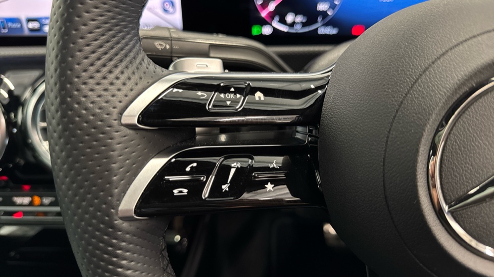 Mercedes-Benz A-Class A200 AMG Line Premium Plus 4dr Auto Petrol Saloon - Image 30