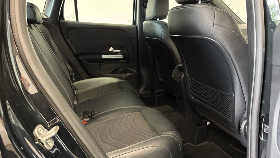 Mercedes-Benz GLA 180 Sport Edition 5dr Auto Petrol Hatchback - Image 23