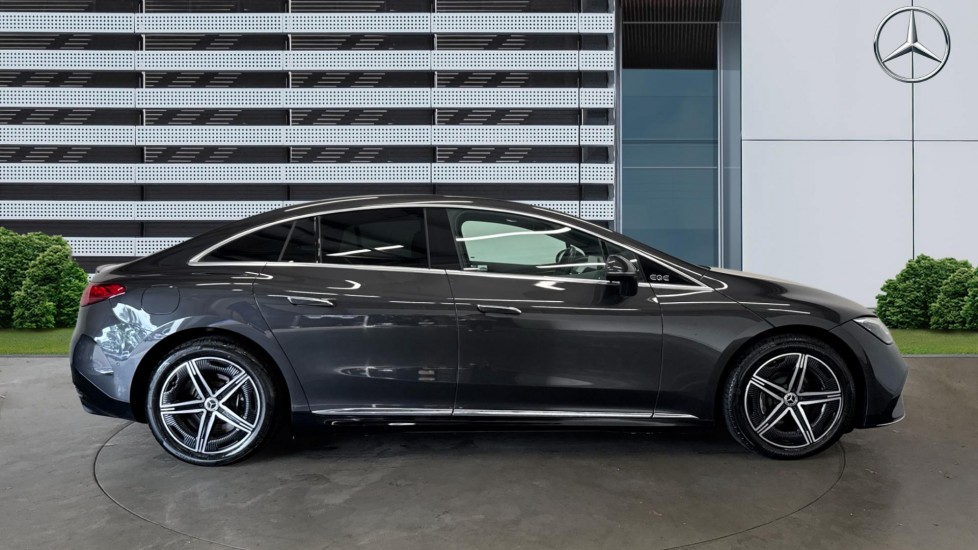 Mercedes-Benz Eqe 350+ 215kW AMG Line Edition 96kWh 4dr Auto Electric Saloon - Image 5