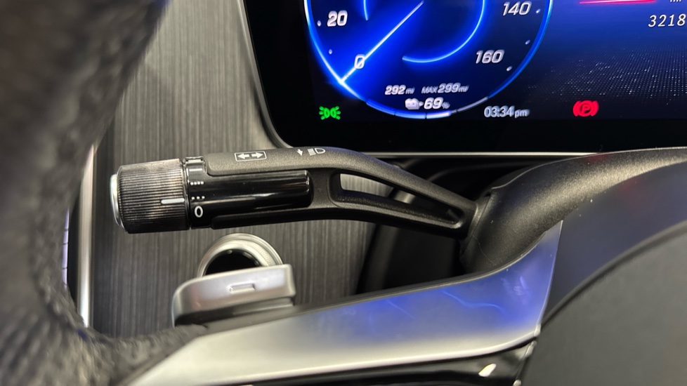 Mercedes-Benz Eqe 350+ 215kW AMG Line Edition 96kWh 4dr Auto Electric Saloon - Image 31