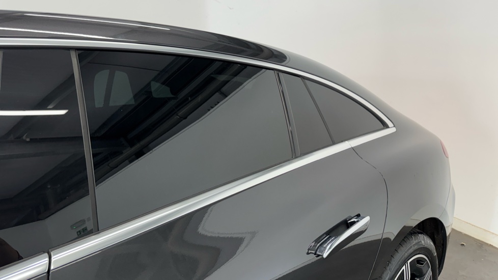 Mercedes-Benz Eqe 350+ 215kW AMG Line Edition 96kWh 4dr Auto Electric Saloon - Image 44