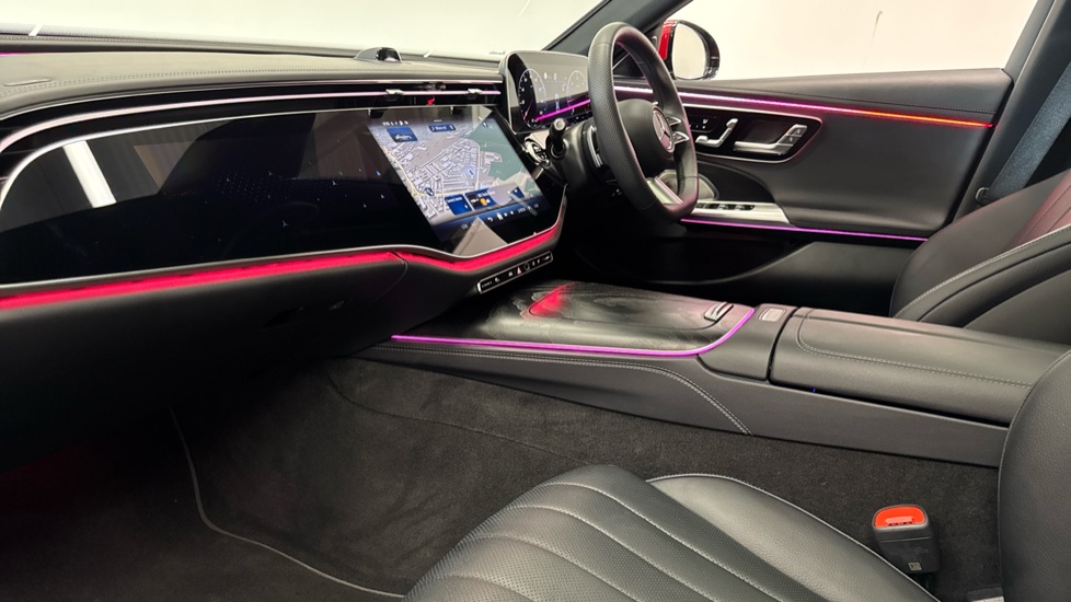 Mercedes-Benz E-Class E220d AMG Line Premium Plus 4dr 9G-Tronic Diesel Saloon - Image 9