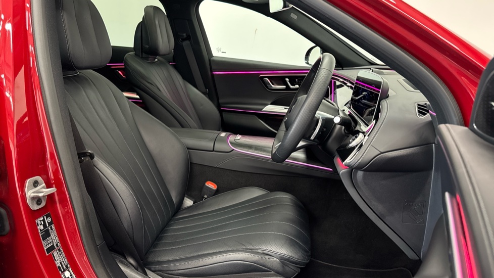 Mercedes-Benz E-Class E220d AMG Line Premium Plus 4dr 9G-Tronic Diesel Saloon - Image 27