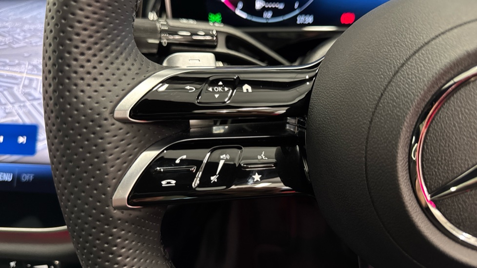 Mercedes-Benz E-Class E220d AMG Line Premium Plus 4dr 9G-Tronic Diesel Saloon - Image 30