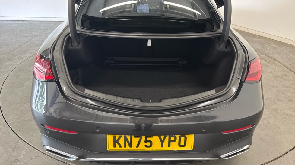 Mercedes-Benz Cle 200 AMG Line Premium Plus 2dr 9G-Tronic Petrol Coupe - Image 4