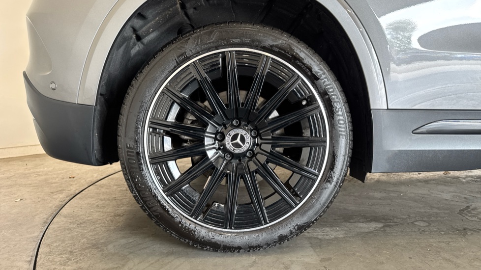 Mercedes-Benz GLA 220d 4Matic AMG Line Premium Plus 5dr Auto Diesel Hatchback - Image 7