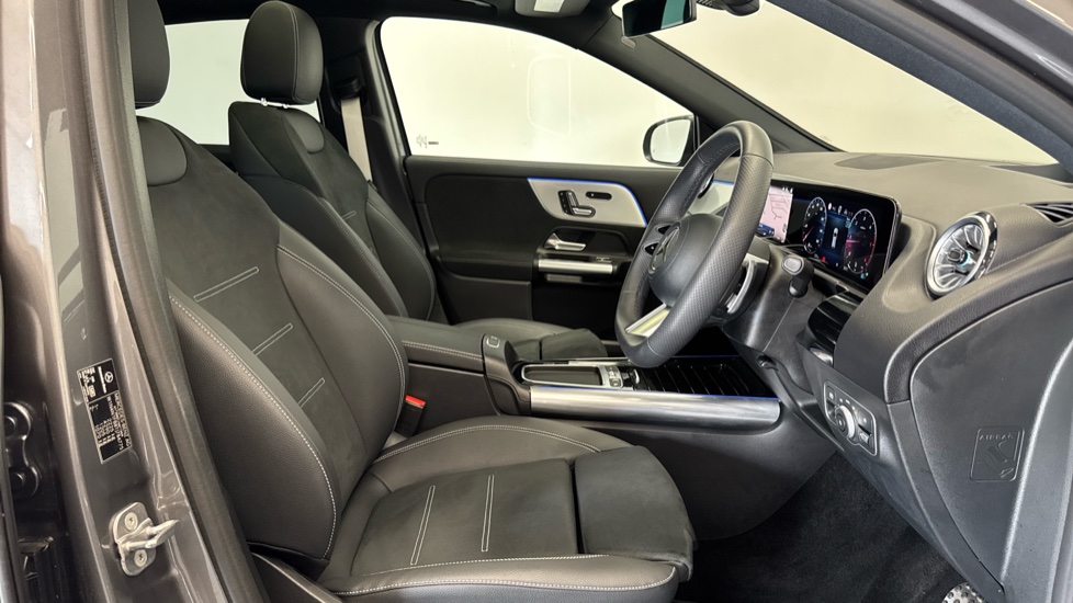 Mercedes-Benz GLA 220d 4Matic AMG Line Premium Plus 5dr Auto Diesel Hatchback - Image 28