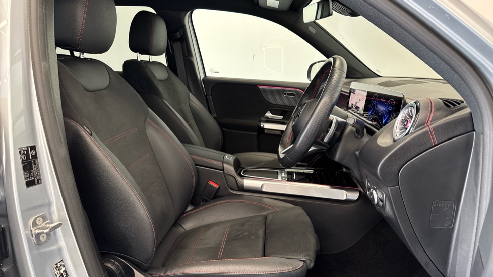 Mercedes-Benz Eqb 250+ 140kW Urban Edition 70.5kWh 5dr Auto Electric Estate - Image 25