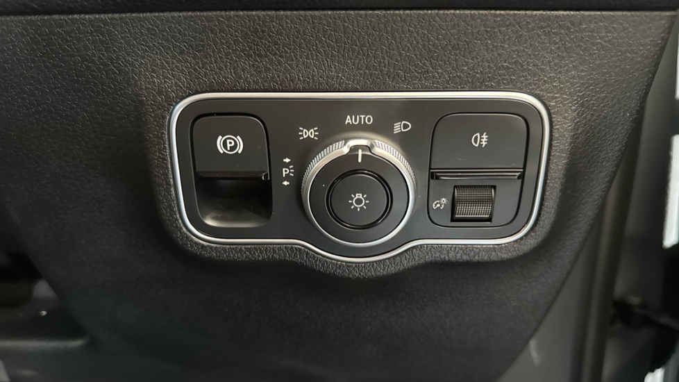 Mercedes-Benz Eqb 250+ 140kW Urban Edition 70.5kWh 5dr Auto Electric Estate - Image 26