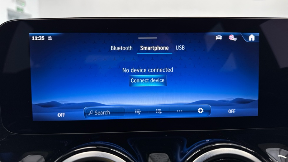 Mercedes-Benz GLA 200 Sport Executive 5dr Auto Petrol Hatchback - Image 43