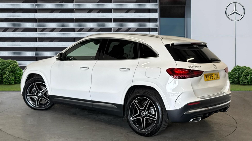 Mercedes-Benz GLA 200d AMG Line Executive 5dr Auto Diesel Hatchback - Image 2