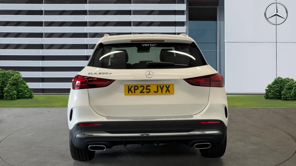 Mercedes-Benz GLA 200d AMG Line Executive 5dr Auto Diesel Hatchback - Image 6