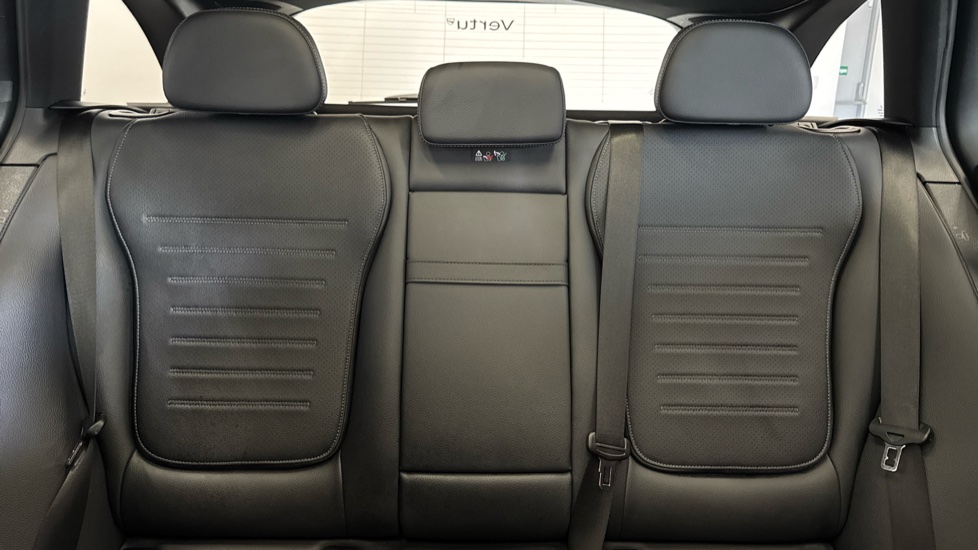 Mercedes-Benz C-Class C200d AMG Line Premium Plus 5dr Auto Diesel Estate - Image 15