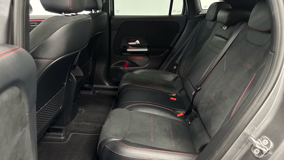 Mercedes-Benz Eqa 250+ 140kW Urban Edition 70.5kWh 5dr Auto Electric Hatchback - Image 16