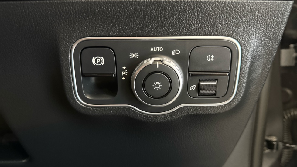 Mercedes-Benz Eqa 250+ 140kW Urban Edition 70.5kWh 5dr Auto Electric Hatchback - Image 27