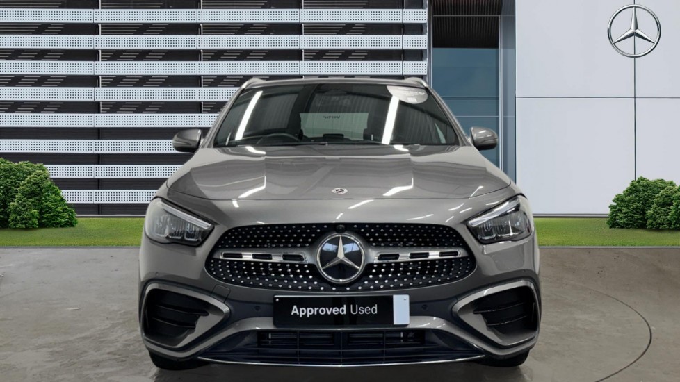 Mercedes-Benz GLA 250e AMG Line Executive 5dr Auto Hatchback - Image 3