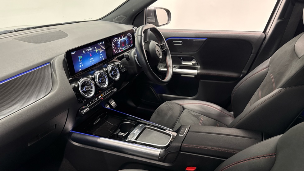 Mercedes-Benz GLA 250e AMG Line Executive 5dr Auto Hatchback - Image 9
