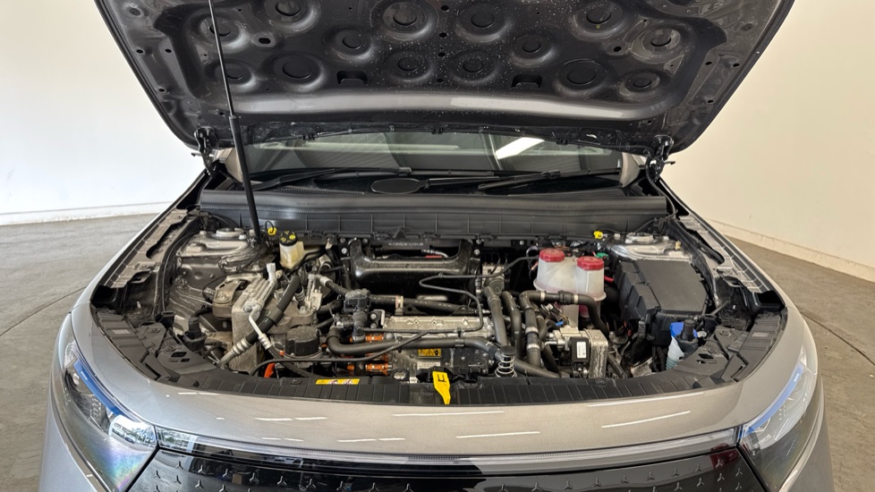 Mercedes-Benz Eqb 250+ 140kW Sport Executive 70.5kWh 5dr Auto Electric Estate - Image 8