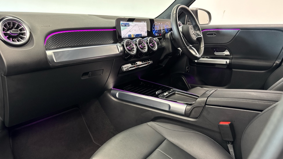 Mercedes-Benz Eqb 250+ 140kW Sport Executive 70.5kWh 5dr Auto Electric Estate - Image 9