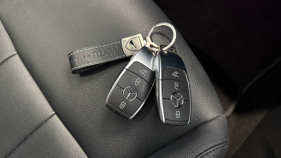 Mercedes-Benz Eqb 250+ 140kW Sport Executive 70.5kWh 5dr Auto Electric Estate - Image 20