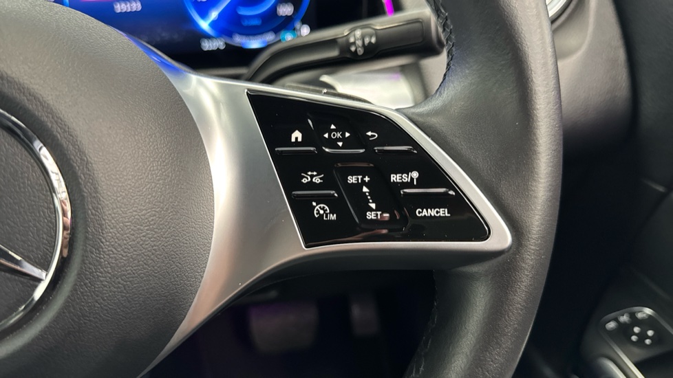 Mercedes-Benz Eqb 250+ 140kW Sport Executive 70.5kWh 5dr Auto Electric Estate - Image 32