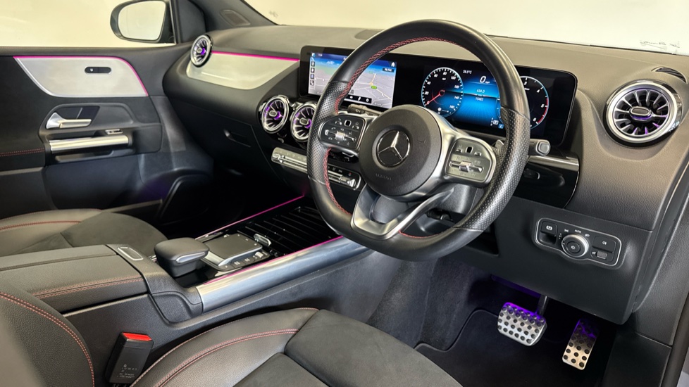Mercedes-Benz B-Class B200d AMG Line Premium 5dr Auto Diesel Hatchback - Image 11