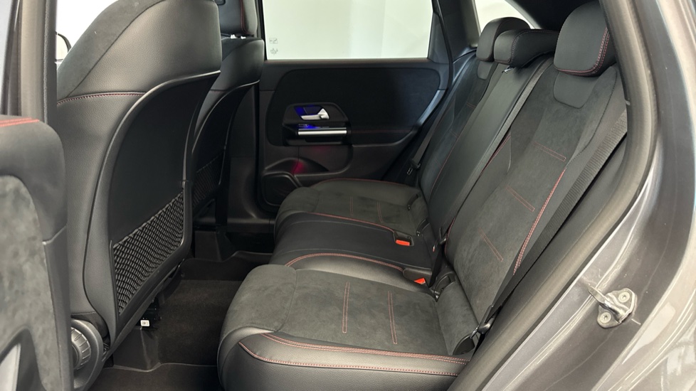 Mercedes-Benz B-Class B200d AMG Line Premium 5dr Auto Diesel Hatchback - Image 16