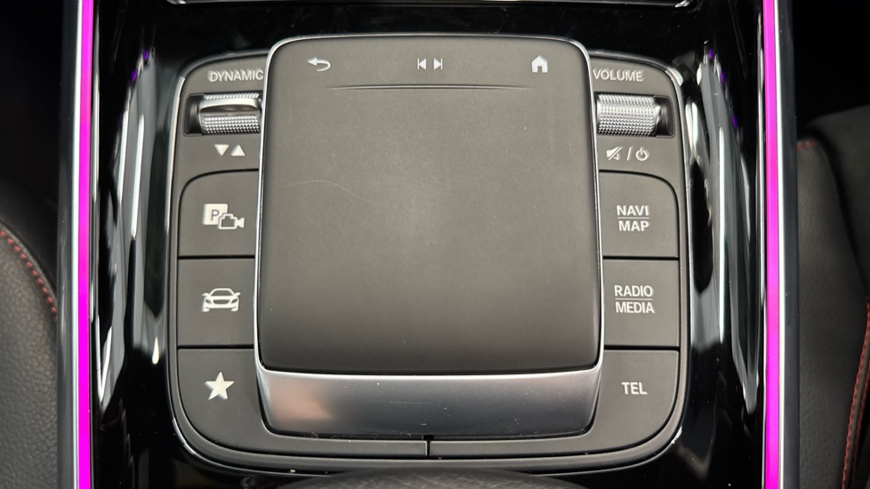 Mercedes-Benz B-Class B200d AMG Line Premium 5dr Auto Diesel Hatchback - Image 35