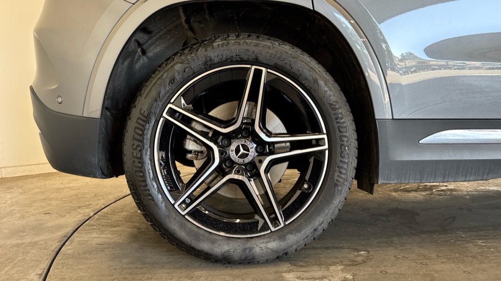Mercedes-Benz GLA 220d 4Matic AMG Line Executive 5dr Auto Diesel Hatchback - Image 7