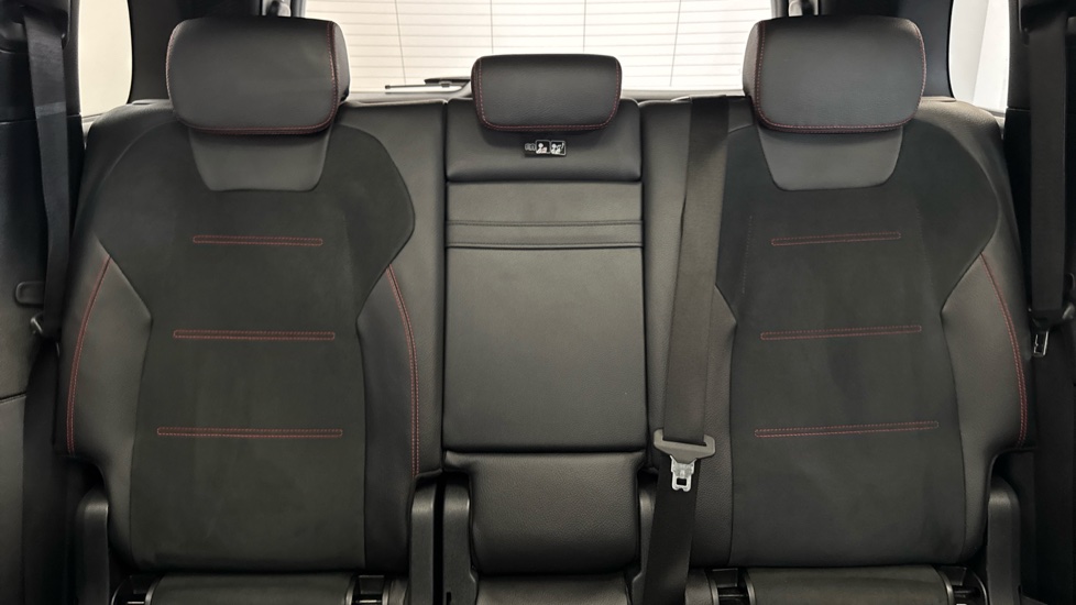 Mercedes-Benz GLB 220d 4Matic AMG Line Prem Plus 5dr 8G-Tronic Diesel Estate - Image 15